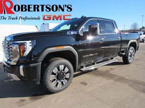 New 2026 GMC Sierra 2500 Denali w/ Denali Reserve Package AWD/4WD image 1
