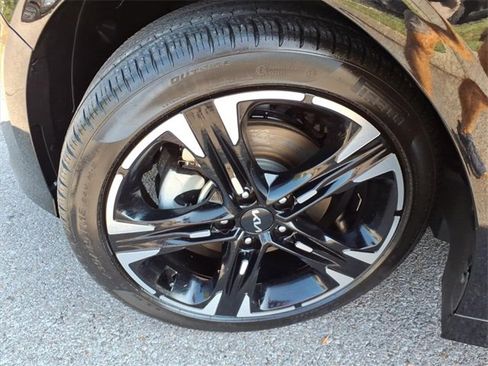 Used 2022 Kia K5 GT-Line image 9