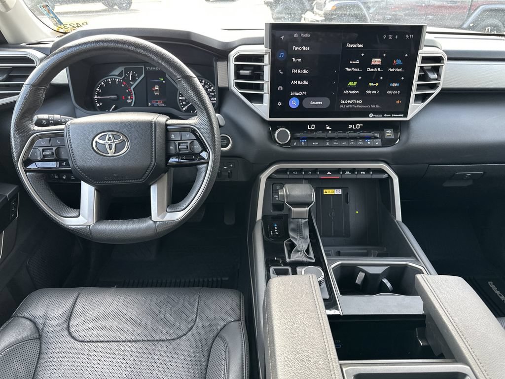 Used 2023 Toyota Tundra Limited AWD/4WD image 10