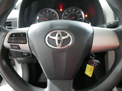 Used 2013 Toyota Corolla S w/ Premium Pkg FWD image 25
