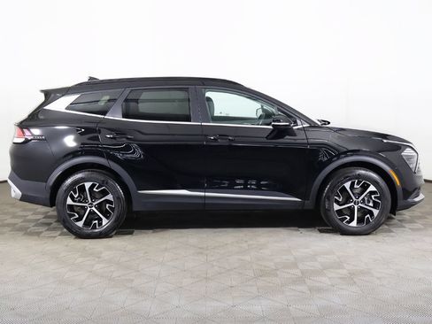 Used 2025 Kia Sportage EX w/ Premium Package AWD/4WD image 19