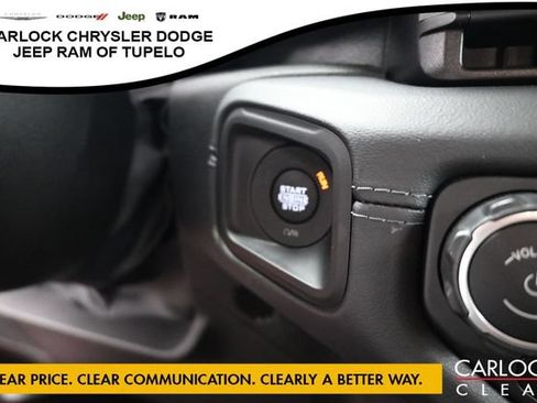 Used 2025 Jeep Wrangler Unlimited Sahara w/ Safety Group AWD/4WD image 20