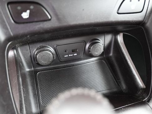 Used 2013 Hyundai Tucson GLS FWD image 20