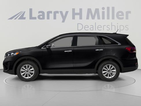 Used 2020 Kia Sorento LX w/ LX I4 Convenience Package FWD image 3