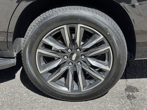 Used 2021 Cadillac Escalade Sport Platinum w/ Heavy-Duty Trailer Package AWD/4WD image 12