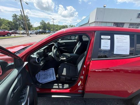 Used 2026 Chevrolet Trax LS FWD image 7