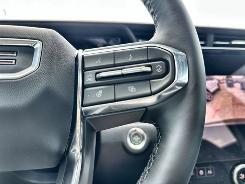 New 2026 GMC Terrain Elevation w/ Elevation Premium Package FWD image 32