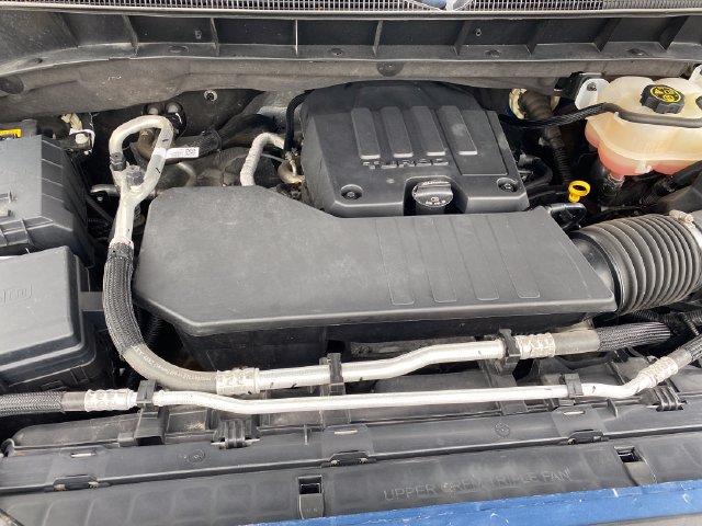 Used 2024 Chevrolet Silverado 1500 LT AWD/4WD image 22