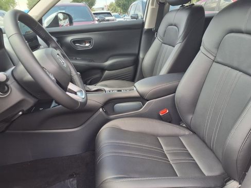 New 2026 Honda HR-V EX-L image 13