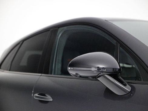 New 2026 Porsche Macan GTS image 16