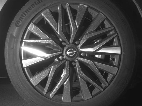 Used 2025 Nissan Altima 2.5 SV image 13