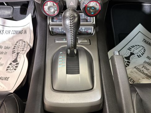 Used 2015 Chevrolet Camaro SS w/ LPO, Black Appearance Package RWD image 23