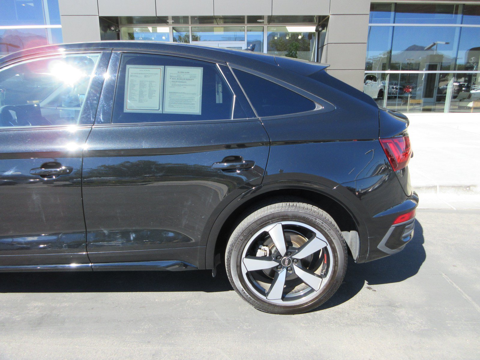 Used 2023 Audi Q5 2.0T Premium Plus w/ Premium Plus Package AWD/4WD image 4