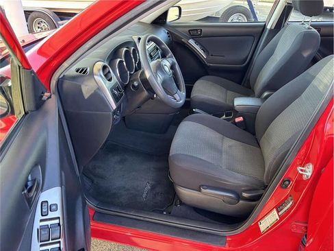 Used 2007 Toyota Matrix image 11