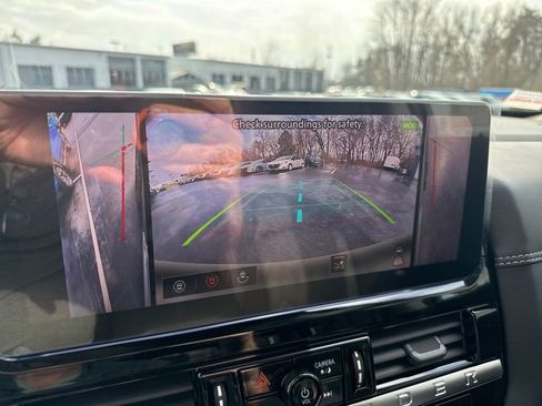 New 2026 Nissan Pathfinder Platinum w/ Cargo Package FWD image 31