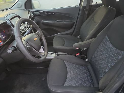 Certified 2021 Chevrolet Spark LT FWD image 12