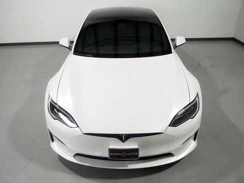 Used 2022 Tesla Model S AWD image 13