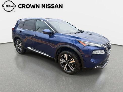 Certified 2023 Nissan Rogue SL w/ SL Premium Package image 11