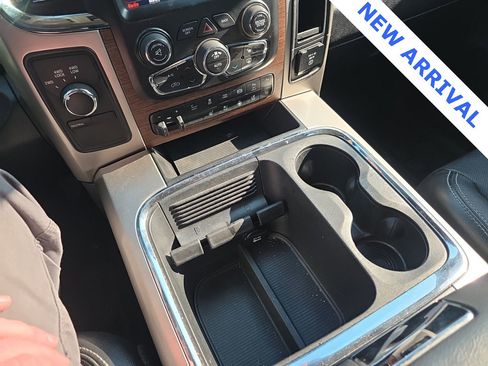 Used 2018 RAM 3500 Laramie w/ Convenience Group image 26