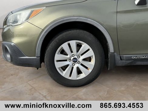 Used 2015 Subaru Outback 2.5i Premium image 9