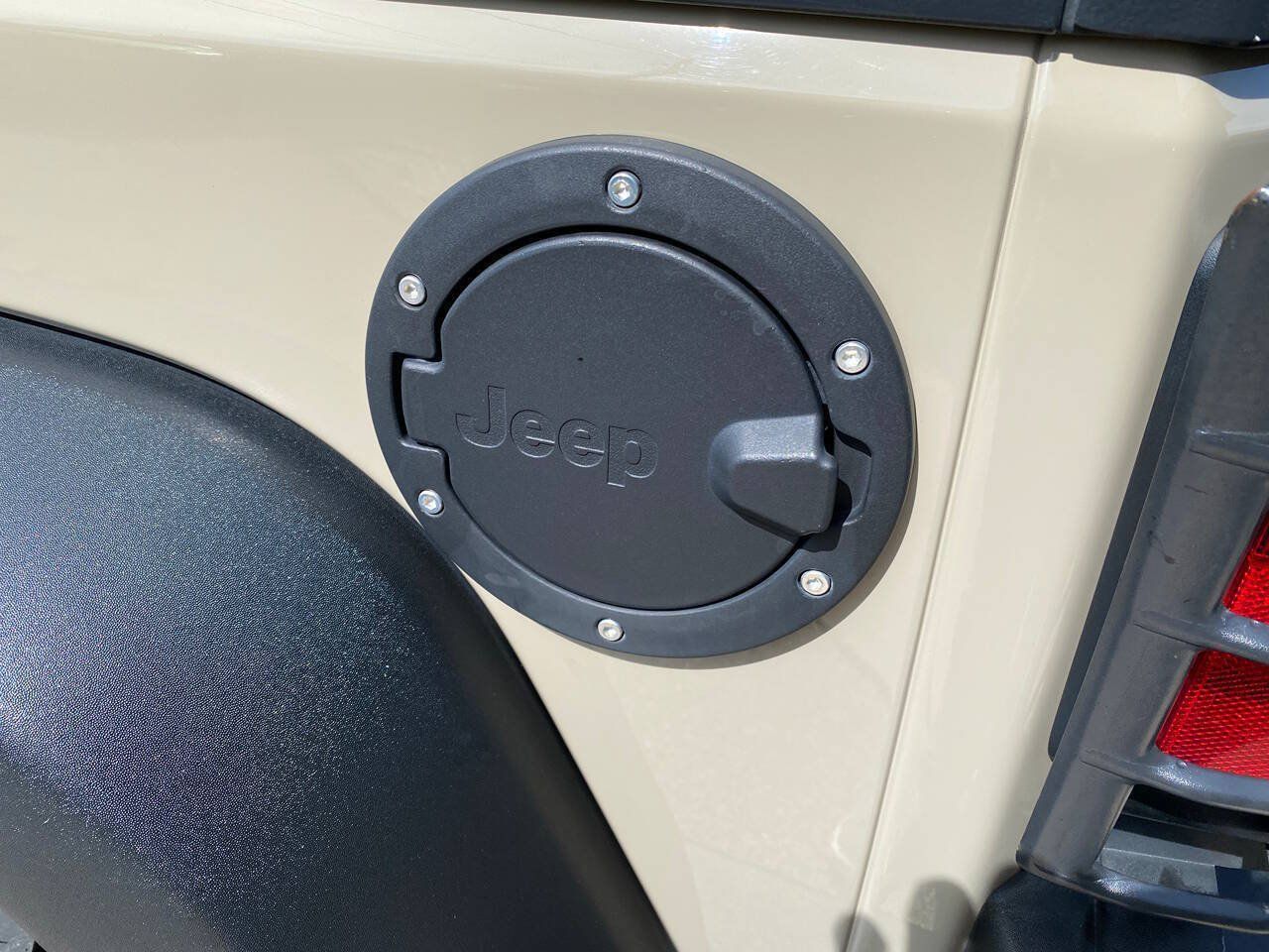 Used 2018 Jeep Wrangler Unlimited Sport AWD/4WD image 59