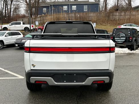 Used 2022 Rivian R1T Adventure AWD/4WD image 3