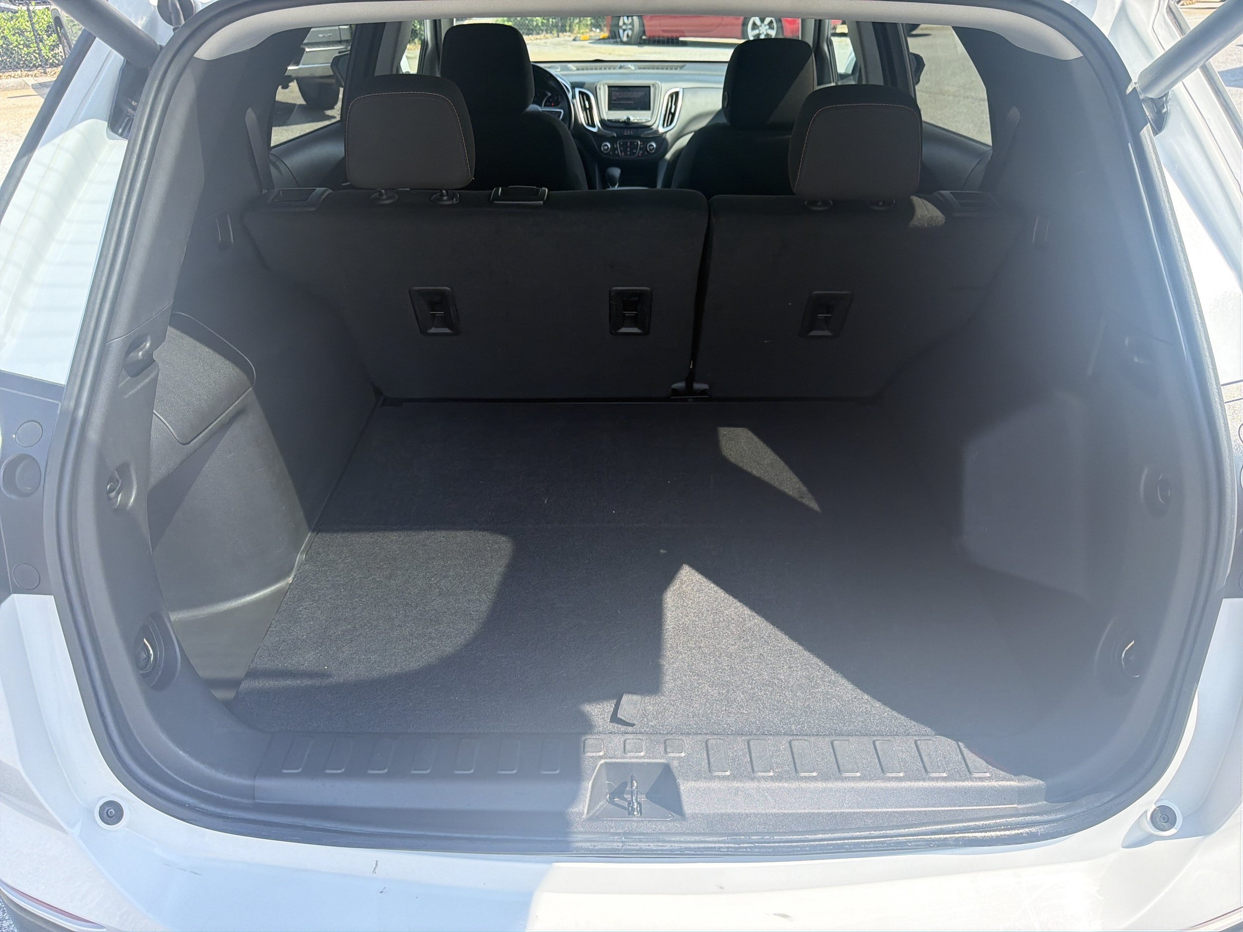Used 2024 Chevrolet Equinox LT AWD/4WD image 18