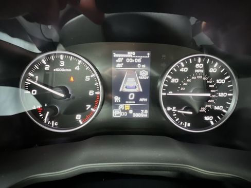 Used 2025 Subaru Forester Touring image 12