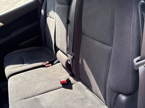 Used 2013 Nissan Pathfinder SV image 18