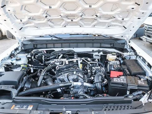 New 2025 Ford Bronco Badlands w/ Sasquatch Package image 26