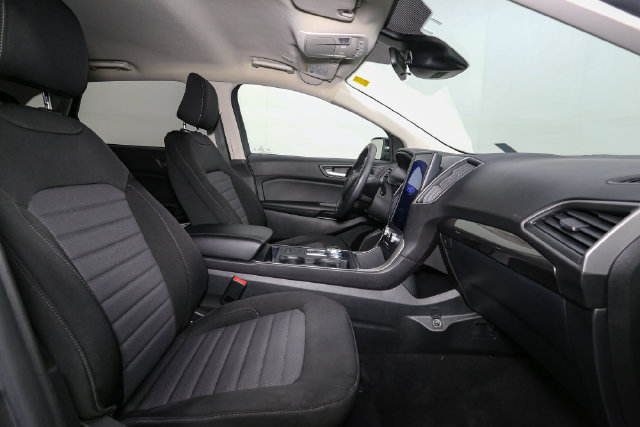 Used 2023 Ford Edge SE w/ Black Appearance Package AWD/4WD image 15
