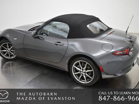 Certified 2022 MAZDA MX-5 Miata Grand Touring RWD image 8