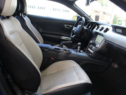 Used 2016 Ford Mustang GT Premium w/ Equipment Group 401A image 13