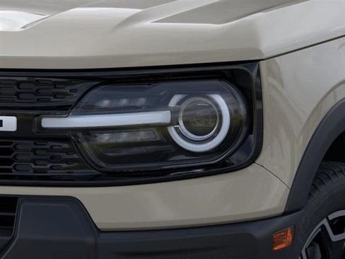 New 2025 Ford Bronco Sport Outer Banks w/ Outer Banks Tech Package+ AWD/4WD image 18