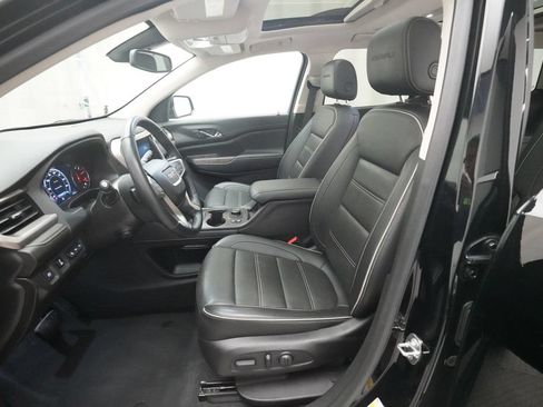 Used 2023 GMC Acadia Denali w/ Trailering Package AWD/4WD image 7
