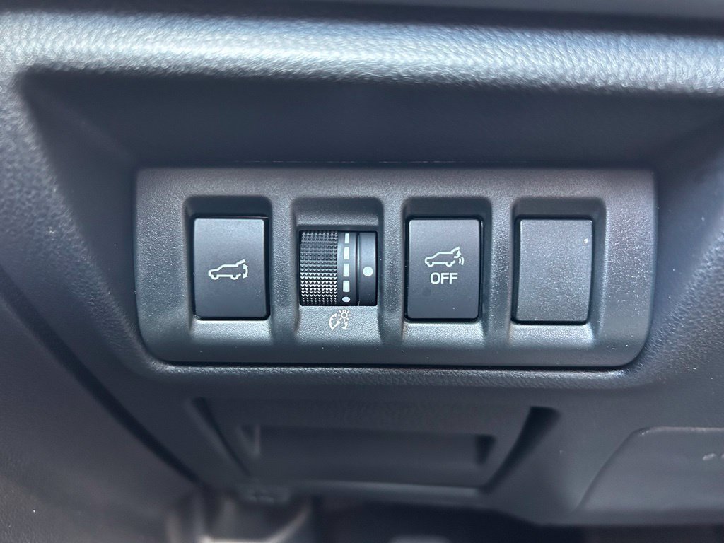 Used 2023 Subaru Outback Limited XT AWD/4WD image 25
