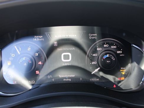 Used 2026 RAM 2500 Limited AWD/4WD image 25