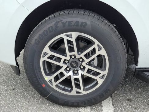 New 2026 Ford Expedition Max Active RWD image 6