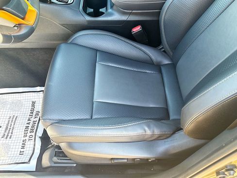 Used 2022 Subaru Outback Wilderness w/ Wilderness Package image 19