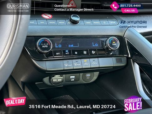 Used 2025 Hyundai Elantra SEL image 14