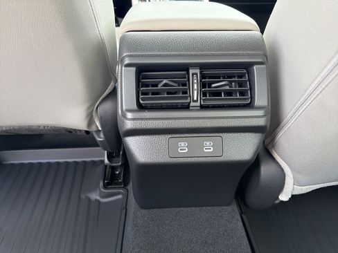 Certified 2025 Honda Accord LX image 22
