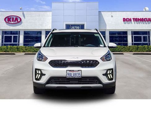 Certified 2022 Kia Niro Touring Special Edition image 2