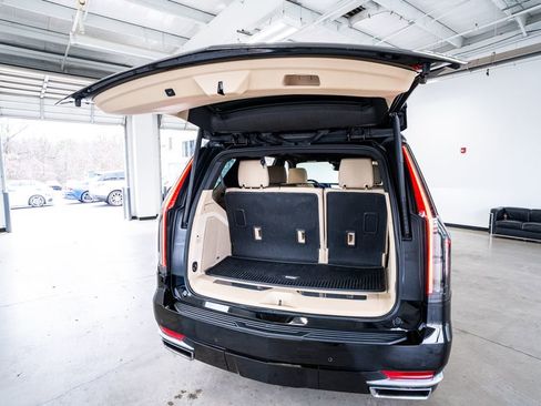 Used 2023 Cadillac Escalade Premium Luxury w/ Touring Package image 59