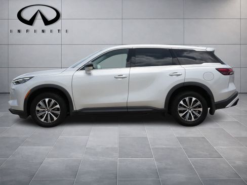 Certified 2023 INFINITI QX60 Pure FWD image 4
