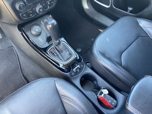 Used 2020 Jeep Compass Limited AWD/4WD image 24
