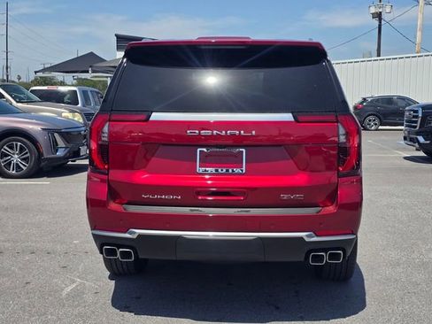New 2026 GMC Yukon Denali RWD image 6