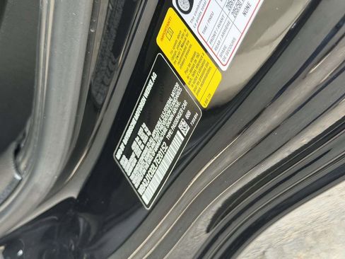 Used 2020 BMW 230i Coupe image 26