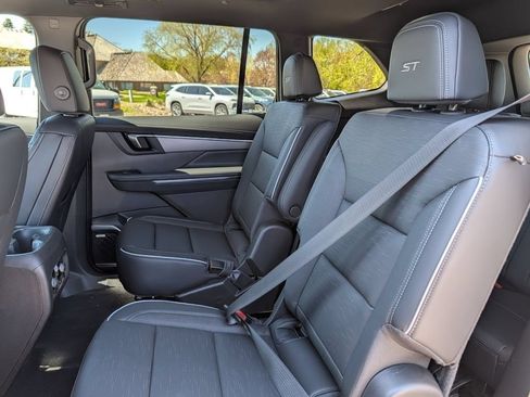 New 2026 Buick Enclave Sport Touring w/ Power Package AWD/4WD image 39