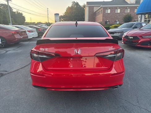 Used 2025 Honda Civic Sport image 6