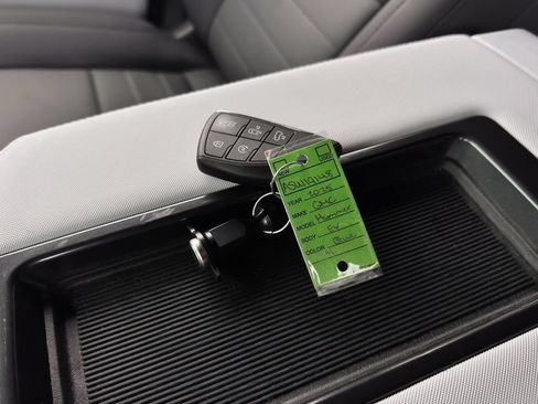 Used 2025 GMC Hummer EV 3X AWD/4WD image 25